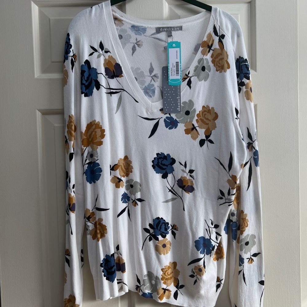 Stitch Fix Ari V Neck Sweater Off White Daniel Rainn